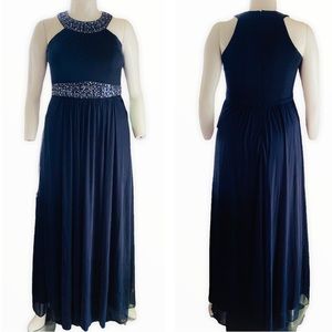 Sténay NWT Navy Beaded Long Flowy Formal Dress Size 10